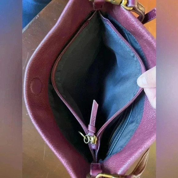 The Sak collective burgundy leather crossbody. - Picture 10 of 16